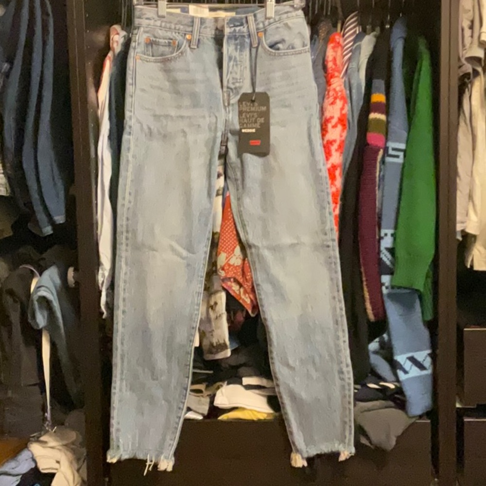 NWT Levi’s wedgie jean